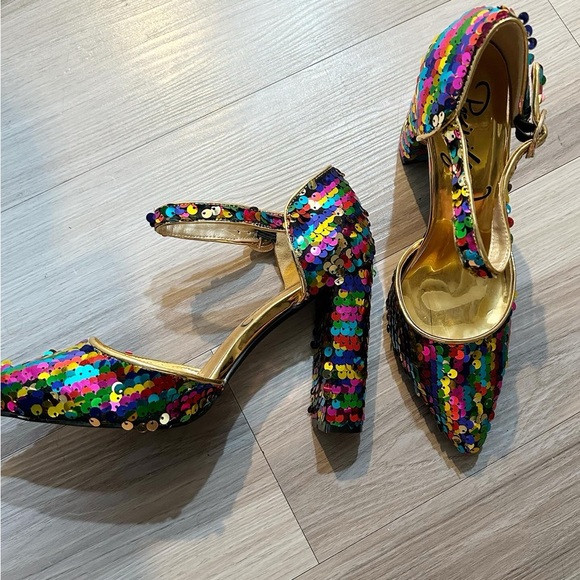 Shoes - New without tags, privileged brand, sequin, heeled shoe